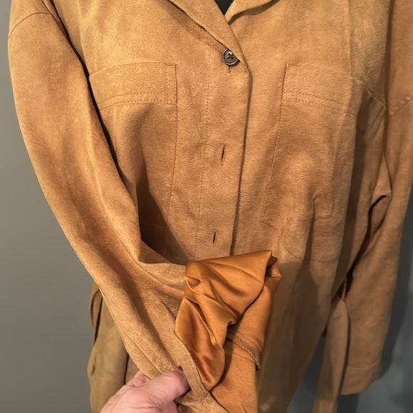 Ultra suede shacket - Picture 4 of 4